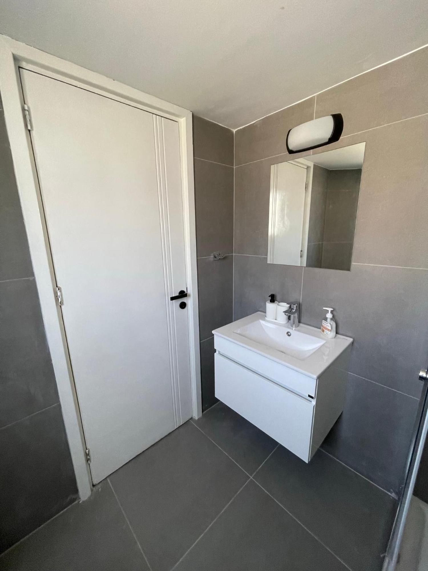 Downtown Cozy Apartament Nikozja